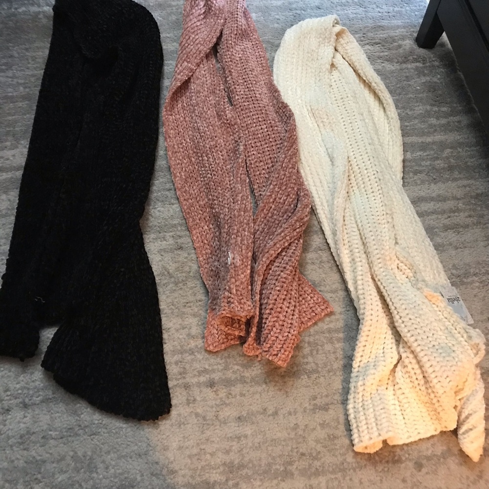 Scarf Bundle - image 2